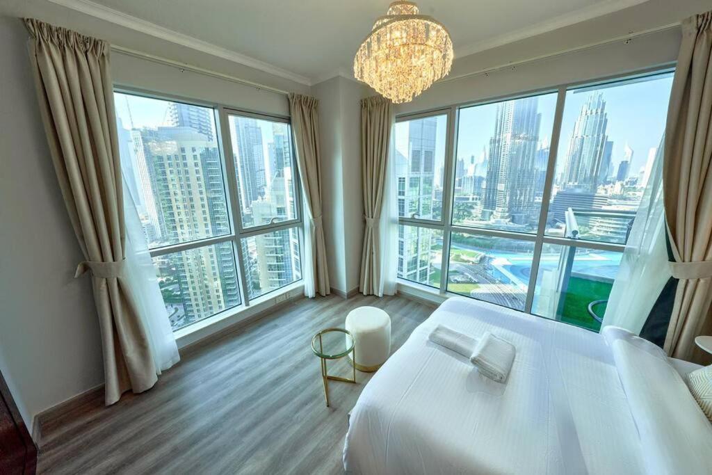 Magnificent Luxury 3Br With Amazing Burj & Fountain View Apartment Dubai Luaran gambar