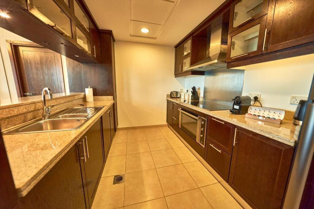Magnificent Luxury 3Br With Amazing Burj & Fountain View Apartment Dubai Luaran gambar