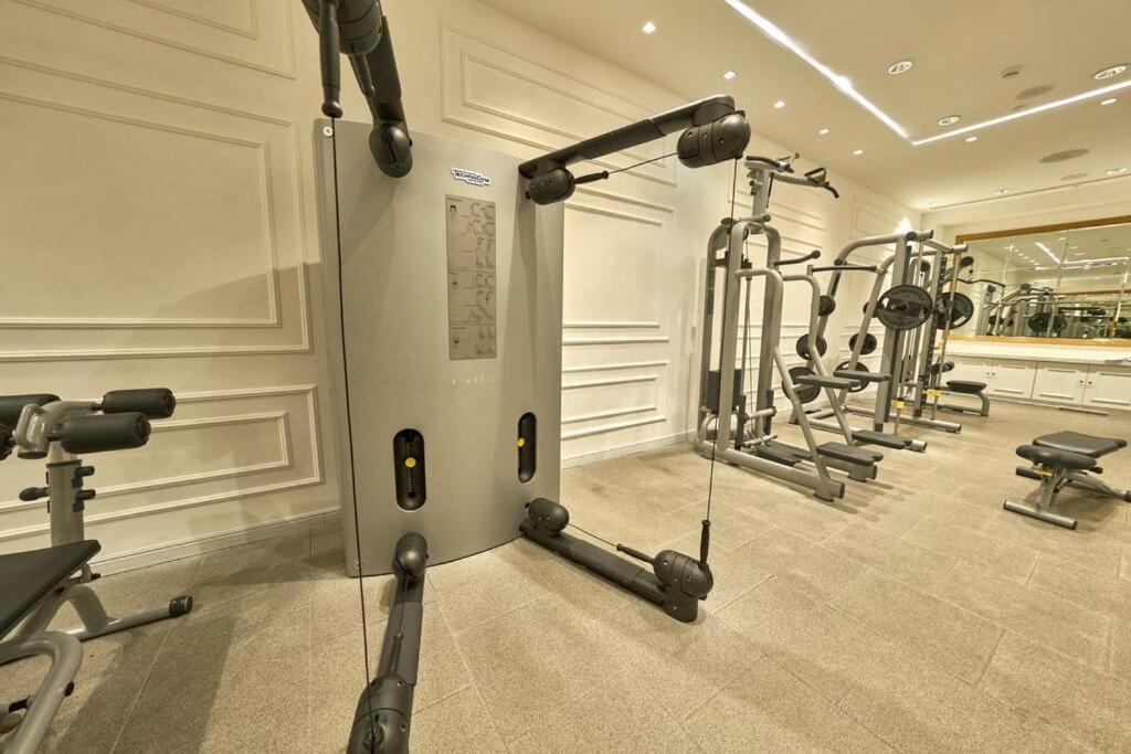 Magnificent Luxury 3Br With Amazing Burj & Fountain View Apartment Dubai Luaran gambar